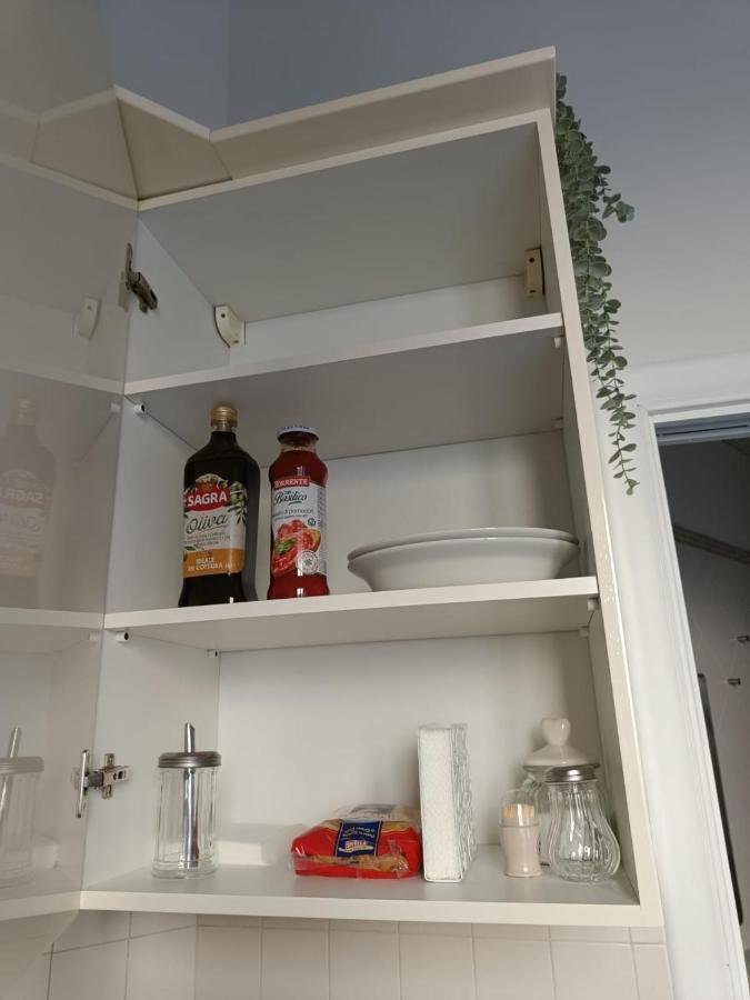 Domusmadre Apartment Наполи Екстериор снимка