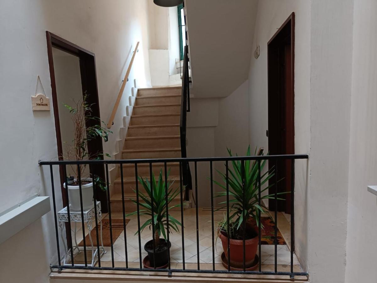 Domusmadre Apartment Наполи Екстериор снимка